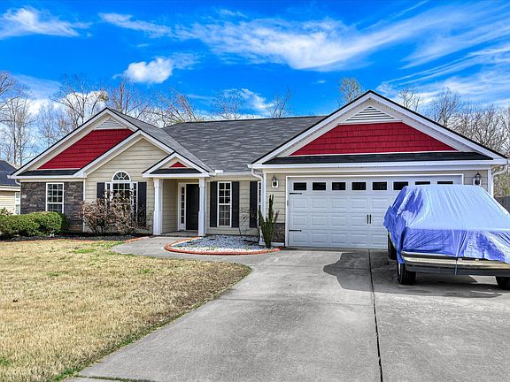 3rd image of 1650 Cedar Hill Drive