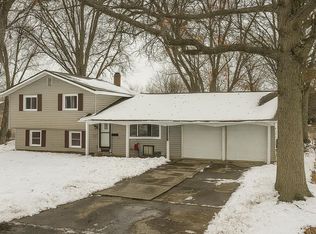 5019 Devonshire Dr, Fort Wayne, IN 46806