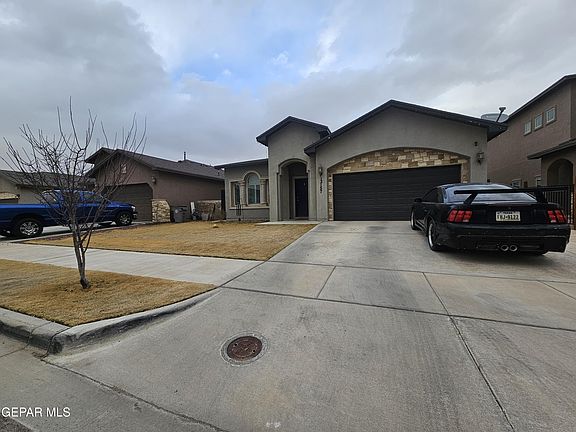 3rd image of 13157 Cozy Cove Ave