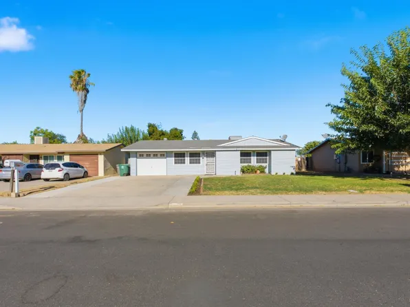 873 S 12th St, Kerman, CA 93630