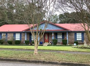 5913 Princess Helen Rd, Mobile, AL 36618