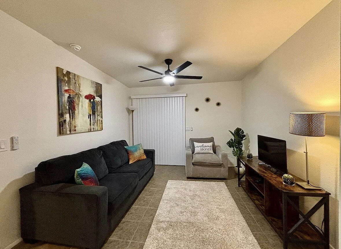 1 bed, 1.0 bath, $1,290 — Photo 4
