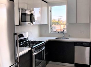 Camden Town, Los Angeles, CA 90025