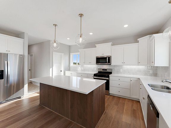 2nd image of 15035 Ardmullivan Ln