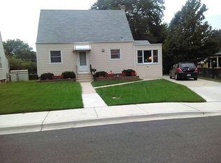 2762 Hawthorne St, Franklin Park, IL