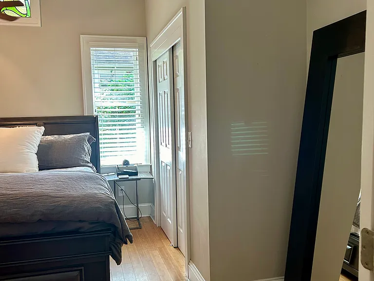 1058 Gilbert St SE — Photo 11