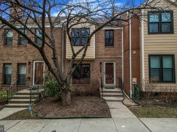 5127 King Charles Way, Bethesda, MD 20814