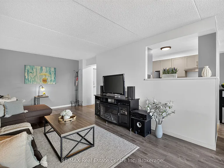 65 Silvercreek Pkwy N #401 — Photo 12