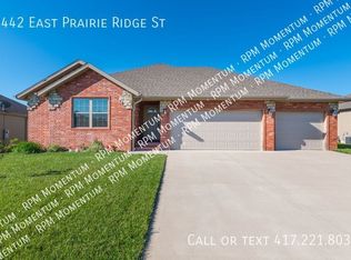 2442 E Prairie Ridge St, Republic, MO 65738