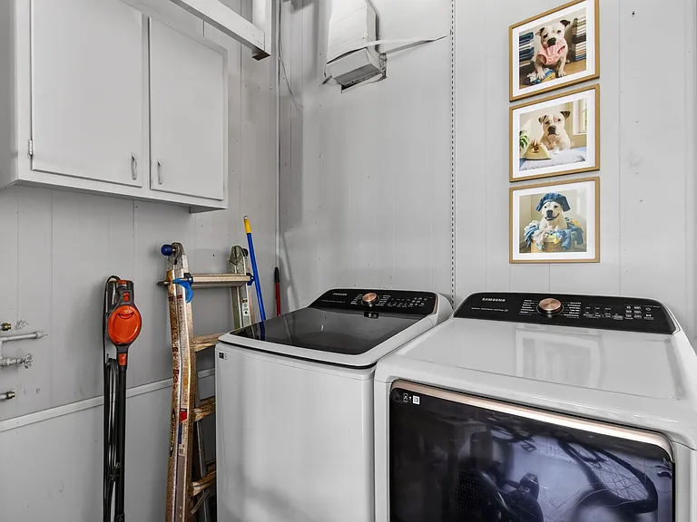 9501 Beaumont St — Photo 15
