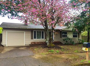 18728 SE Grant St, Portland, OR 97233