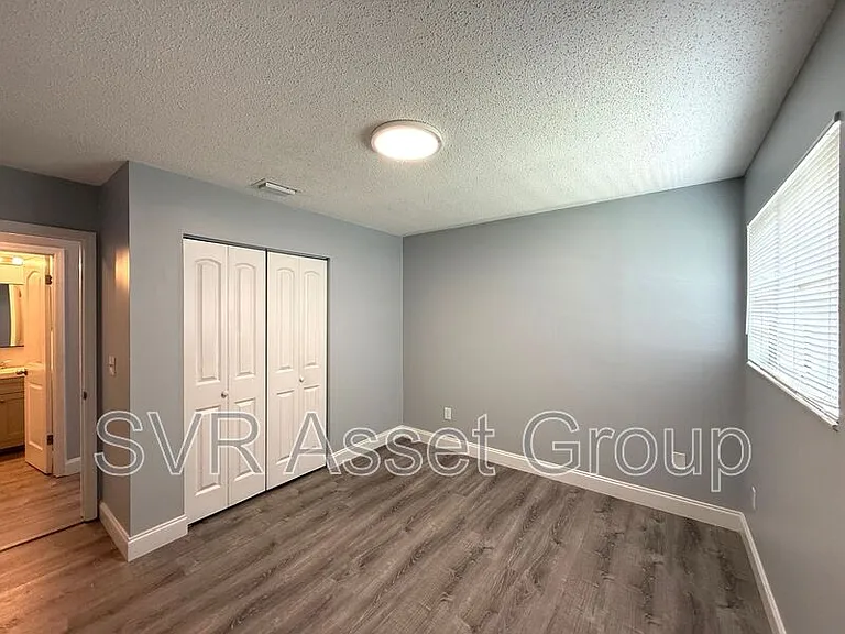 1033 Sea Hawk Dr — Photo 13