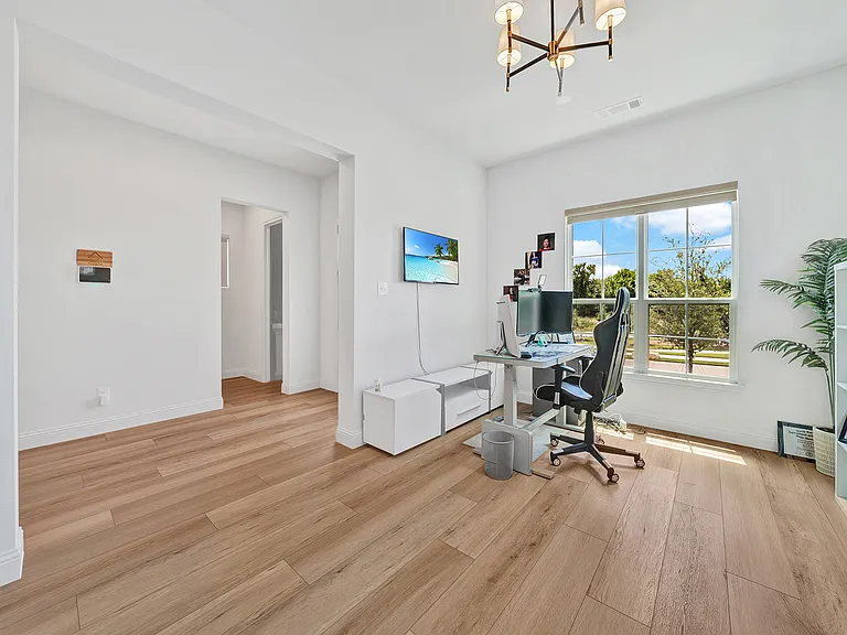 1008 Bolden Ave — Photo 5