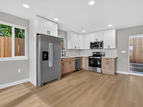 3rd image of 5561 23rd Ave S Unit B