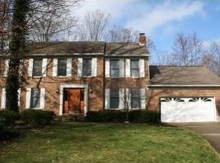 1388 Whitaker Ln, Amelia, OH 45102