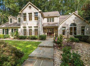 6668 Colonnades Dr, Warrenton, VA 20187