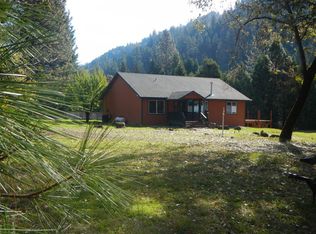 24848 Highway 62, Trail, OR 97541
