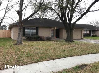 3914 Willmont Rd, La Porte, TX 77571