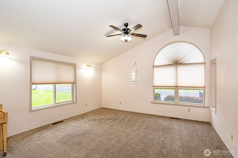 4th image of 850 SW 18th Street