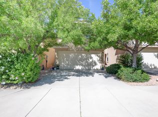 4919 Sereno Dr NE, Albuquerque, NM 87111