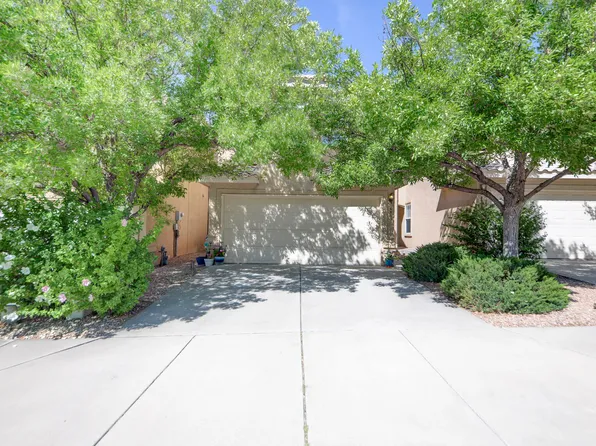 4919 Sereno Dr NE, Albuquerque, NM 87111