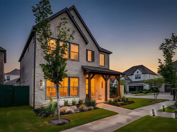 708 Pheasant Run St, Arlington, TX 76005