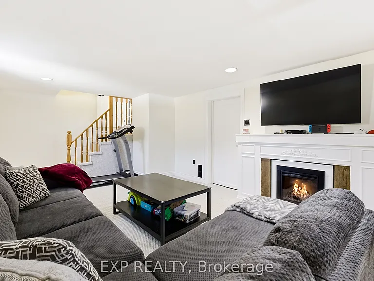 198 Shelbourne St — Photo 31