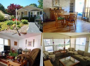 94 Sherwood Valley Ln, Coventry, RI 02816