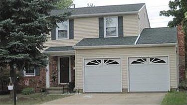 3rd image of 844 Guilford Blvd