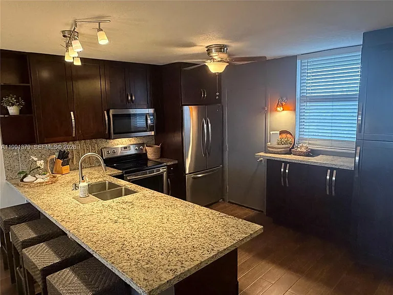 3703 NE 166th St #503 — Photo 9