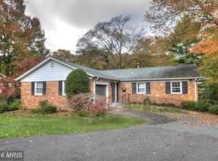 4215 N Valiant Ct, Annandale, VA 22003