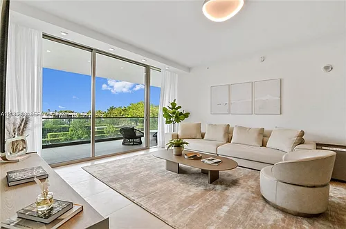 10203 Collins Ave Photo 1