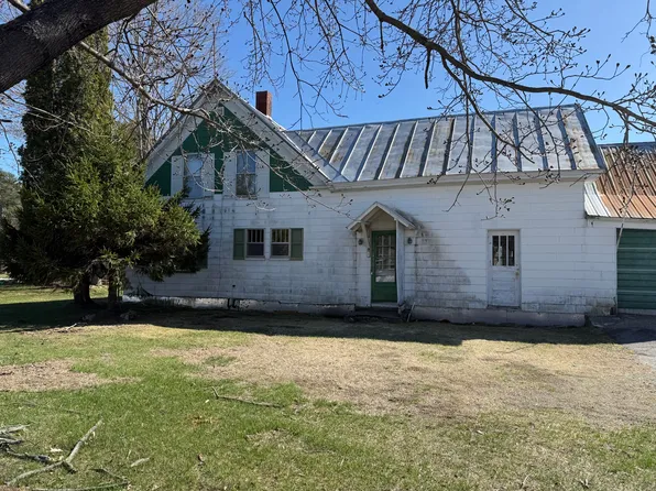 90 Canada Road, Moscow, ME 04920