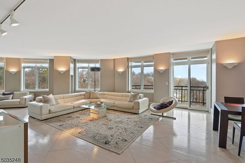 1st image of 616 S Orange Ave #6-SH6