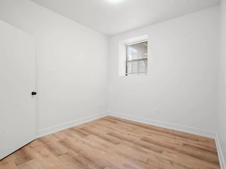 2219 N Hamilton Ave #6 — Photo 11