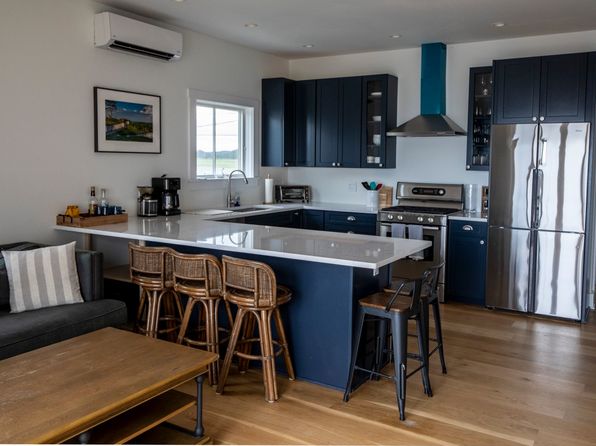 49 Circle Beach Rd