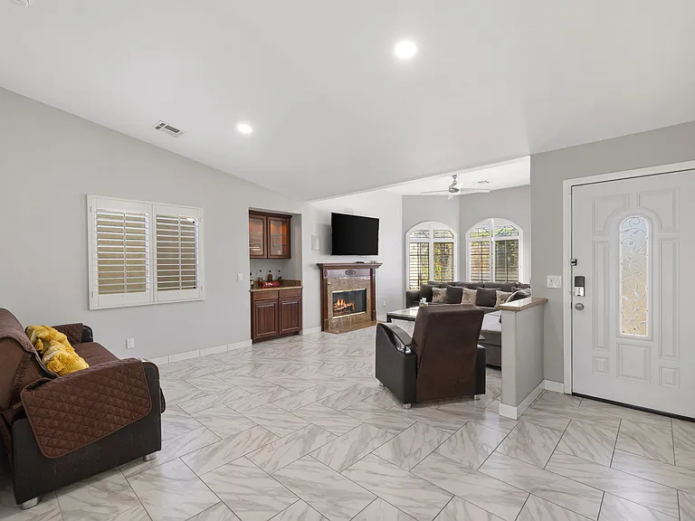 31115 Whispering Palms Trl — Photo 13