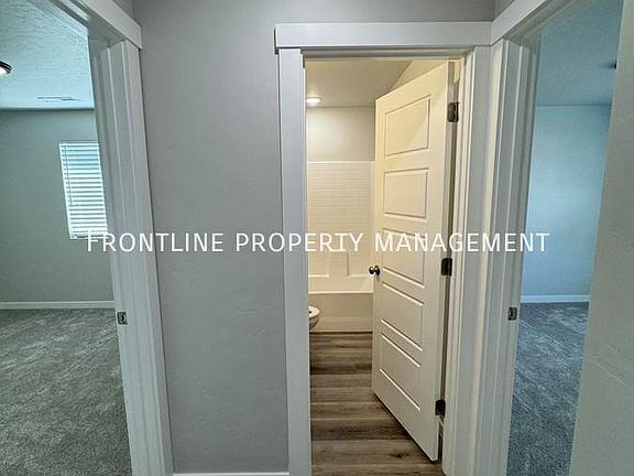 4th image of 5036 W Apgar St