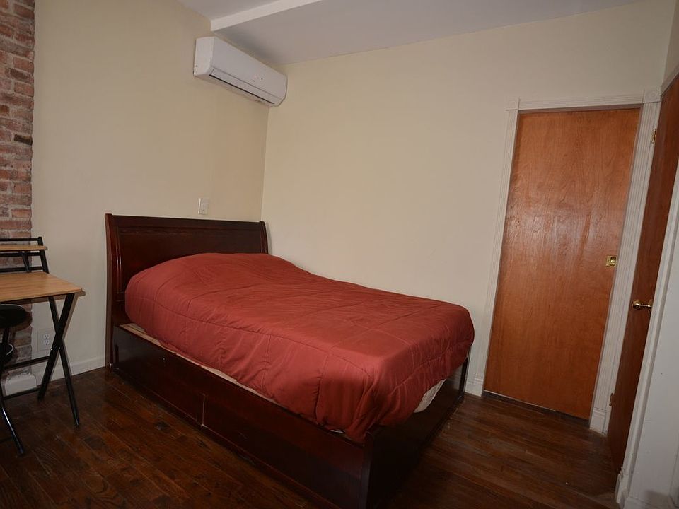 1st image of 38-22 Crescent St #22F