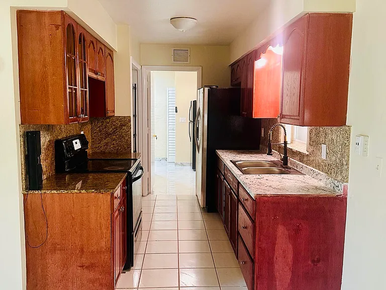 6245 Saxon Blvd — Photo 6