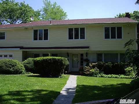 1st image of 4 Mansion Dr