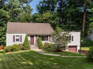 47 Sasapequan Pl, Fairfield, CT 06824