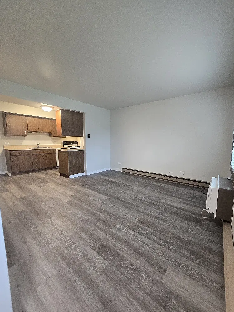 1 bed, 750 sqft, $1,385 — Photo 4