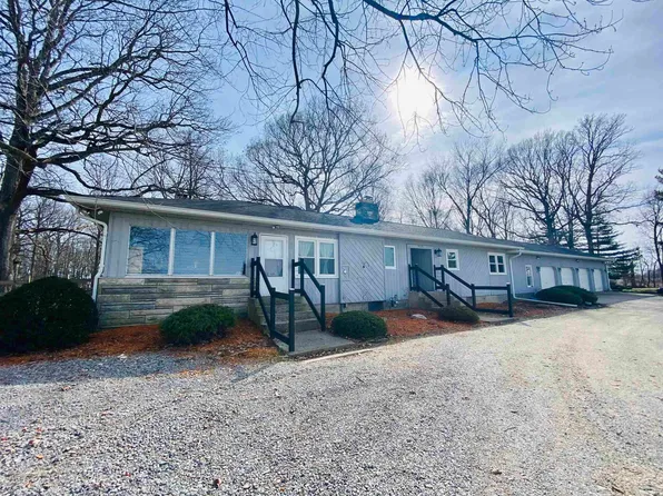 929 E Bethel Rd, Attica, IN 47918
