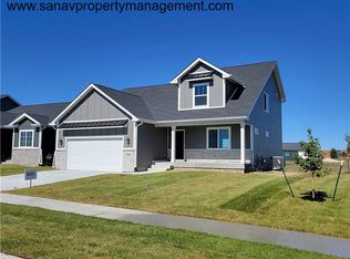 755 SE Mesa Dr, Waukee, IA 50263