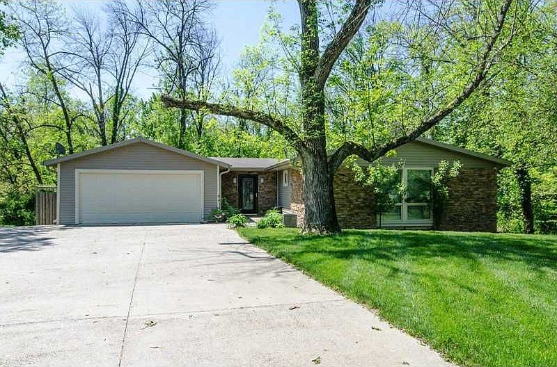 1st image of 6807 Fairwood Ct E
