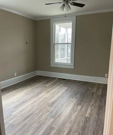 1605 Broad St NE — Photo 16