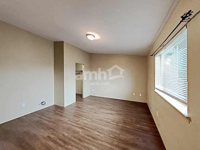 17508 73rd Dr NE — Photo 8