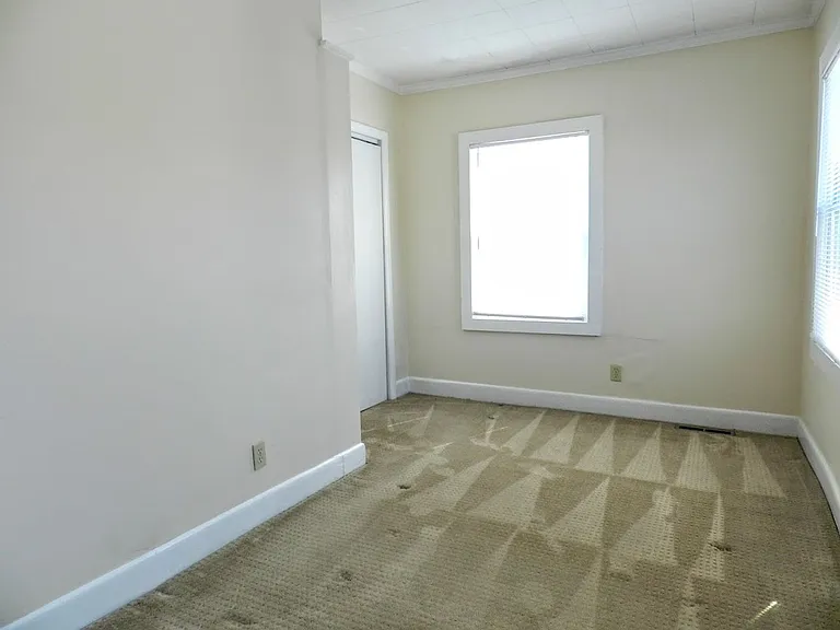 9719 13th View St — Photo 13