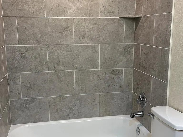 1231 N Lbj Dr #9 — Photo 12
